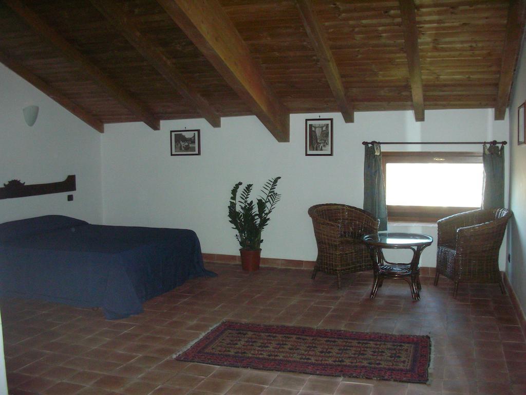 Guest House Pedamentina Neapol Pokój zdjęcie