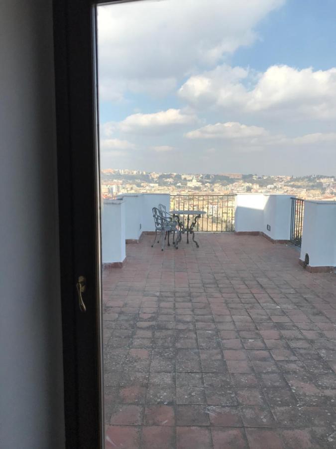 Guest House Pedamentina Neapol Zewnętrze zdjęcie